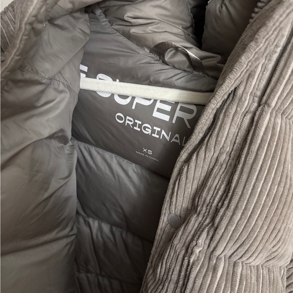 Aritizia Cushcord™ French corduroy goose down puffer jacket - Picture 4 of 4